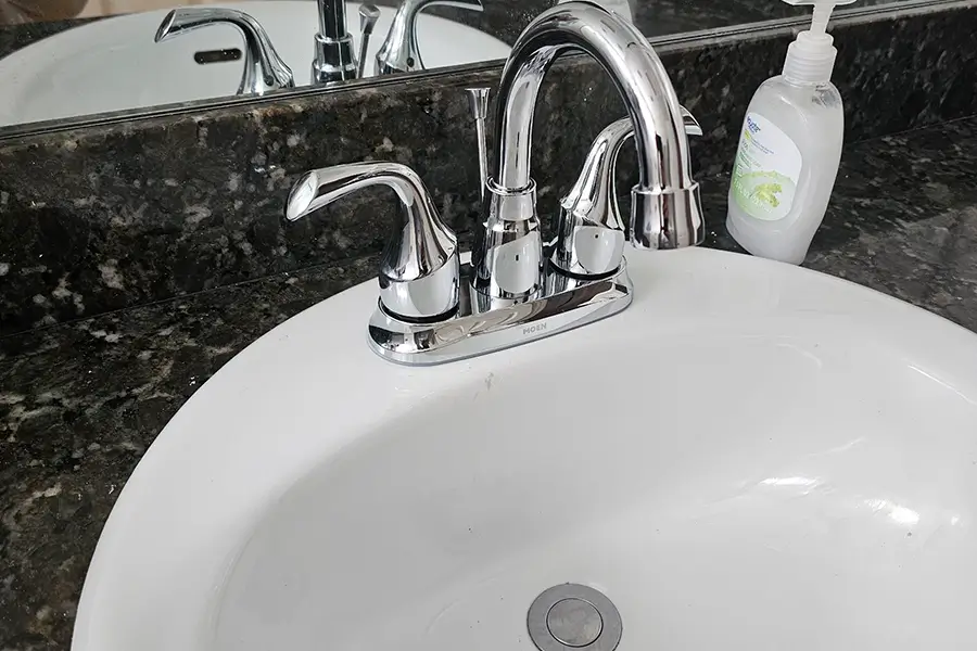 Desert Water Plumbing and Rooter, LLC cover
